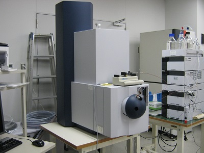 研究設備・機器共通予約システム